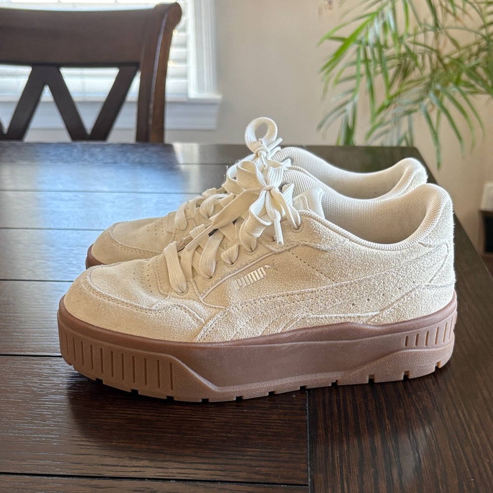 Puma Women's White and Tan Platform Sneakers